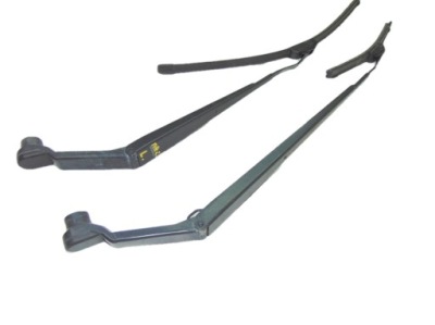 Mazda 5 v i 2.0d 07r рычаги дворник перед фото №1