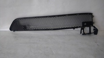 Решётка бампера перед mercedes b-klasa 246 фото №1