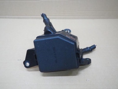 Коробка запобіжників toyota rav4 v 2.5 hybrid фото №1