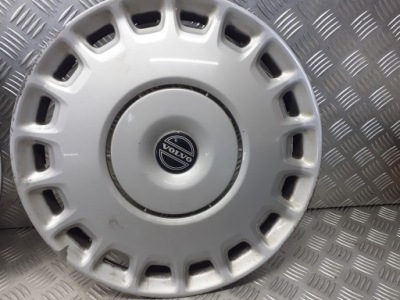 Колпаки оригинальные комплект r 15 volvo v50 2.0 d 30714075 фото №1