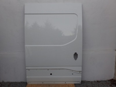 Дверь правое сдвижные iveco daily 6 vi 2014- фото №1