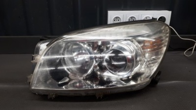 Фара левый toyota rav4 фото №1