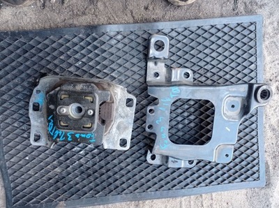 Подушка кронштейн двигателя левая ford focus 3 1,6 tdci фото №1