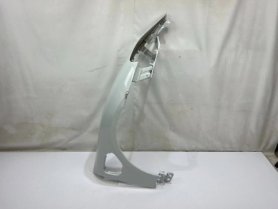 Porsche taycan 2019- крыло правый перед передний фото №1