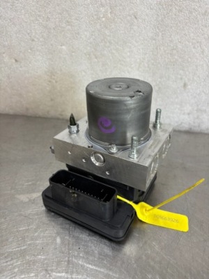 Насос abs renault arkana 476600420r org фото №1