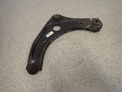 Nissan note e12 13- важіль передній лівий перед фото №1