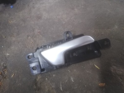 Kia sportage iv ручка перед права wew 82623-f1000 фото №1