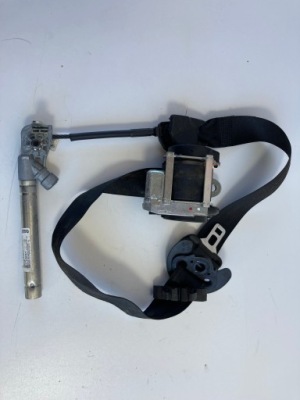 Maserati ghibli 2013+ ремень безопасности правая  перед + натяжитель оригинал фото №1