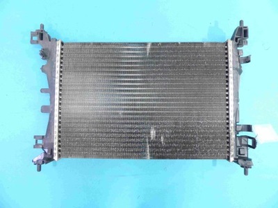 Радіатор fiat punto grande 05-09 1.2 8v фото №1