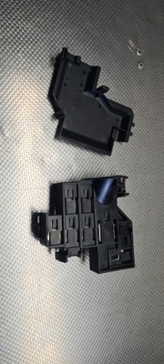 Audi a6 c6 коробка предохранителей 4f0971981a фото №1