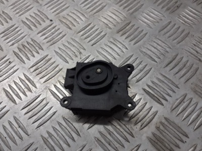 Моторчик кришка обігрівача citroen c3 picasso 1.4 фото №1