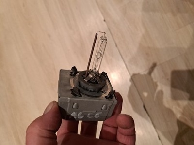 AUDI A6 C6 UŽDEGIKLIS STARTER LEMPUTĖ LEMPUTĖ XENON 5DD008319-50 