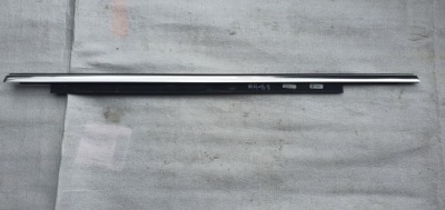 Молдинг дверей ліва задня audi a4 b8 8k0853763h фото №1