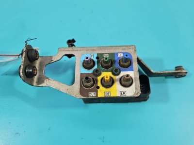 Распределитель подвеска tesla model s фото №1