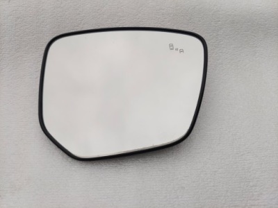 Mitsubishi eclipse cross вкладыш зеркала правый фото №1