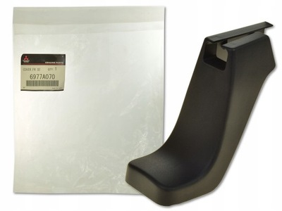 Mitsubishi outlander iii заглушка сидіння пасажира фото №1