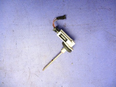 Датчик температури внутрішньої 4b0820539 audi a3 фото №1