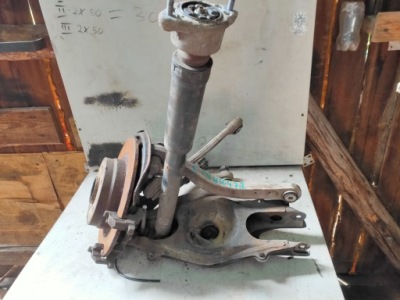 Поворотный кулак левая задняя mercedes w204 2,2 cdi комплектная амортизатор рычаги фото №1