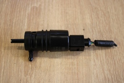 Помпа бака распылителя лампы captiva antara lift фото №1