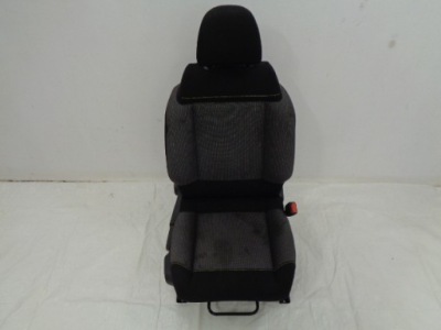 C3 iii сидіння правий передній подушка anglia фото №1