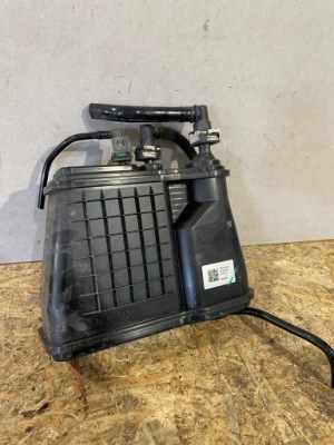 Volvo xc40 фильтр угольный топлива 32203312 фото №1