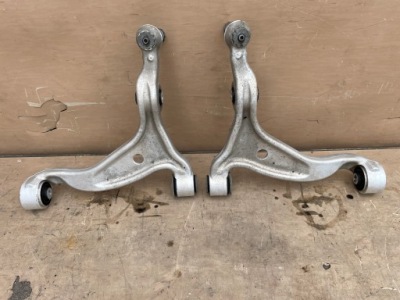 Mercedes w167 amg53 важіль нижній передній фото №1