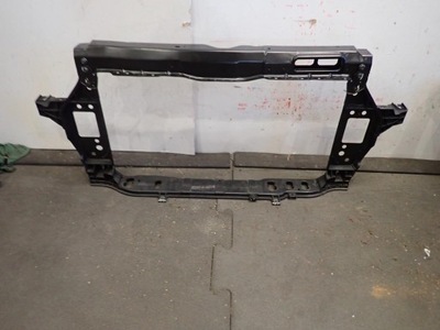 Pas передній hyundai i20 ii 2015- 64101-c8000 фото №1