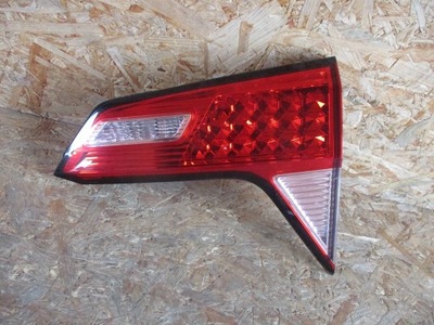 Honda hr-v 15-20 led лампа права задня w кришка фото №1