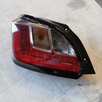 Mitsubishi space star ii lift 19- лампа левый задняя 8330b245 фото №1