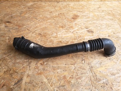 Renault trafic iii труба заливной топлива 172214036 фото №1