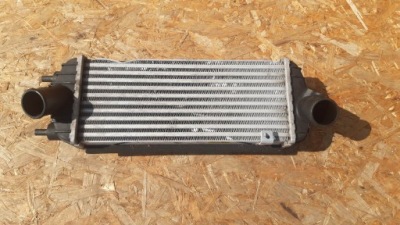 Kia sportage iii 1.7crdi 28270-2a850 интеркулер фото №1