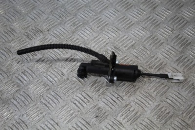 Помпа сцепления vw polo v 6r0 6r0721388a фото №1