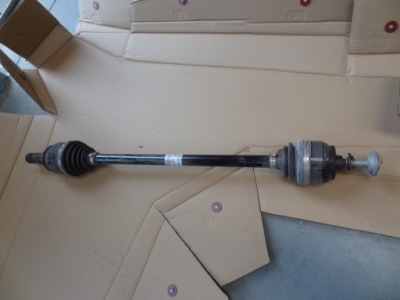 Bmw 2 225e xdrive active tourer гибрид приводной вал правая задняя 9884802-01 фото №1