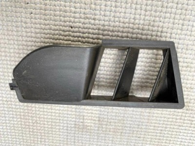 Mercedes-benz e w124 1993 решітка обдув r фото №1