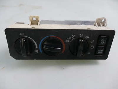 Chrysler interpid панель обдув кондиціонера фото №1