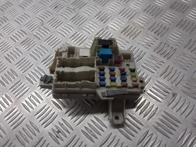 Коробка предохранителей mazda 6 gg 2.0 di фото №1