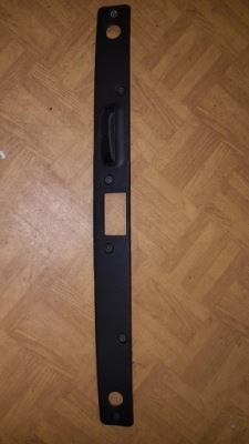 W211 молдинг захист пластик замка кришки a2117500193 фото №1