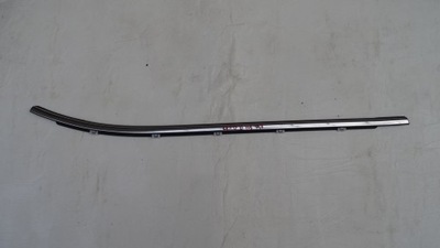 Молдинг ущільнювач права задня hb kia ceed ii 2012- фото №1