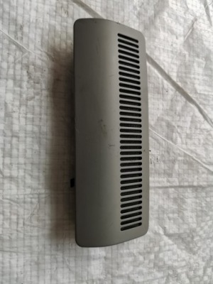 Audi a2 защита фонари потолочный 8z095129 фото №1