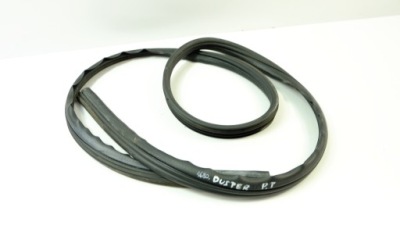 Dacia duster i прокладка кузовна двері правий задня фото №1