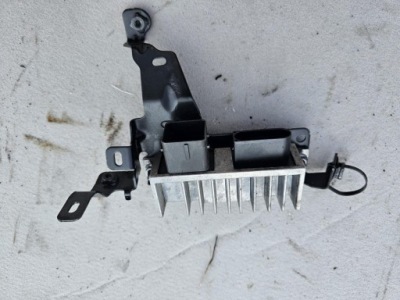 Реле свічка розжарювання 271202380r фото №1