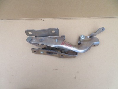 Петля капот перед mercedes a1778800228 фото №1