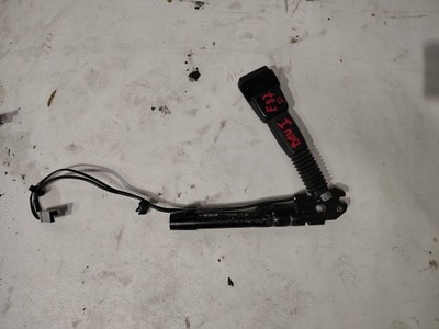 Натягувач правий bmw seria 1 e87 фото №1