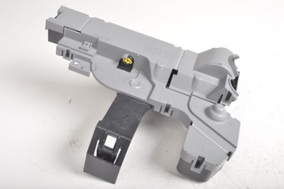 Volvo s60 iii v60 ii клемма 32200086 2020r фото №1