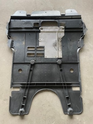 Плита нижня захист двигуна peugeot 5008 c4 308 фото №1