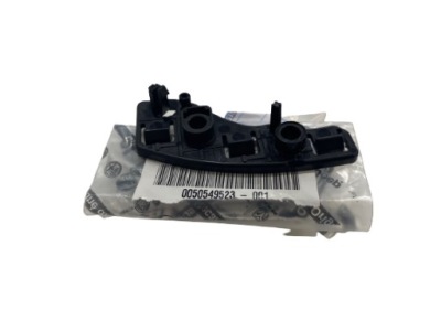 Направляющая бампера верхний левый alfa romeo giulia фото №1