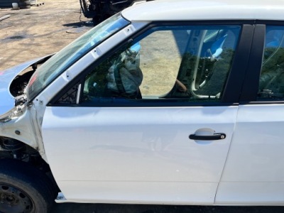 Дверь левый перед skoda fabia ii lift 2013 hb lf9e фото №1