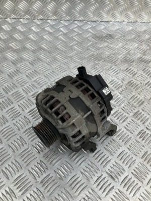 Генератор 39007852 opel insignia b 17- 2.0 cdti фото №1