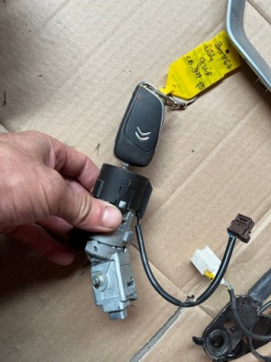 Замок запалювання citroen ds4 11-15 rok оригінал pilot ключ фото №1