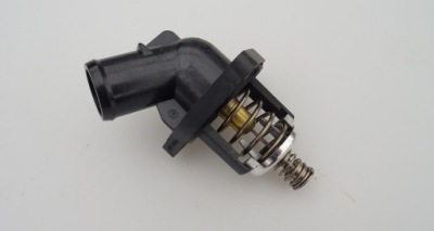 2016 camaro ss 6.2 v8 корпус термостата патрубок фото №1